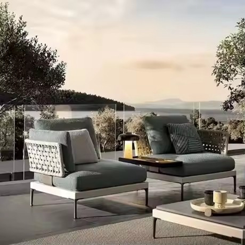 garden sofa.jpg