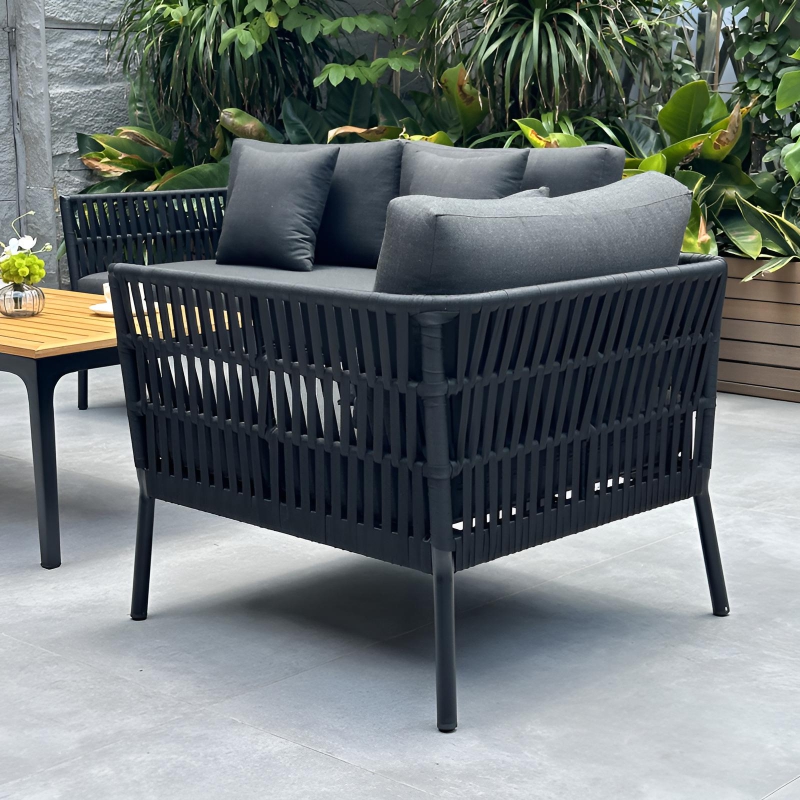 modern outdoor furniture (4).jpg
