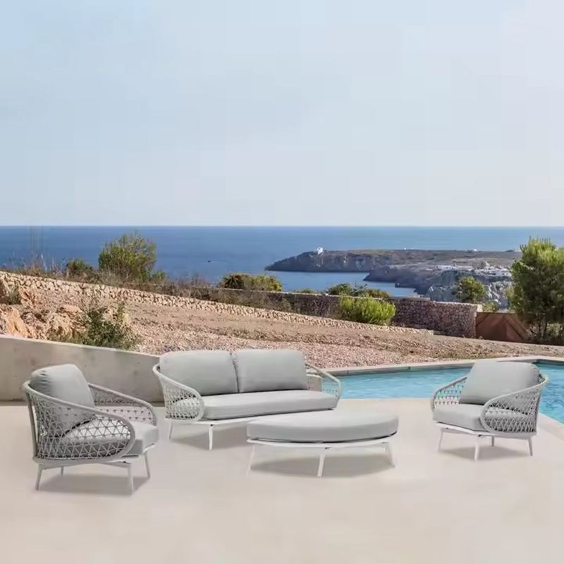 modern patio furniture.jpg